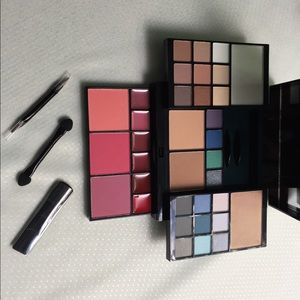 Beautique Palette 35 Piece Makeup Set